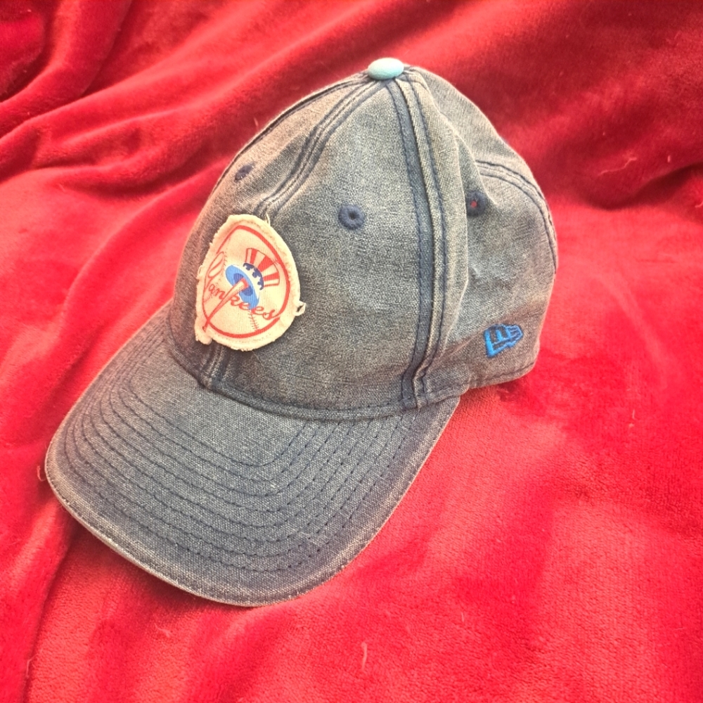 New York Yankees Baseball Cap Black Distressed 100% Cotton
